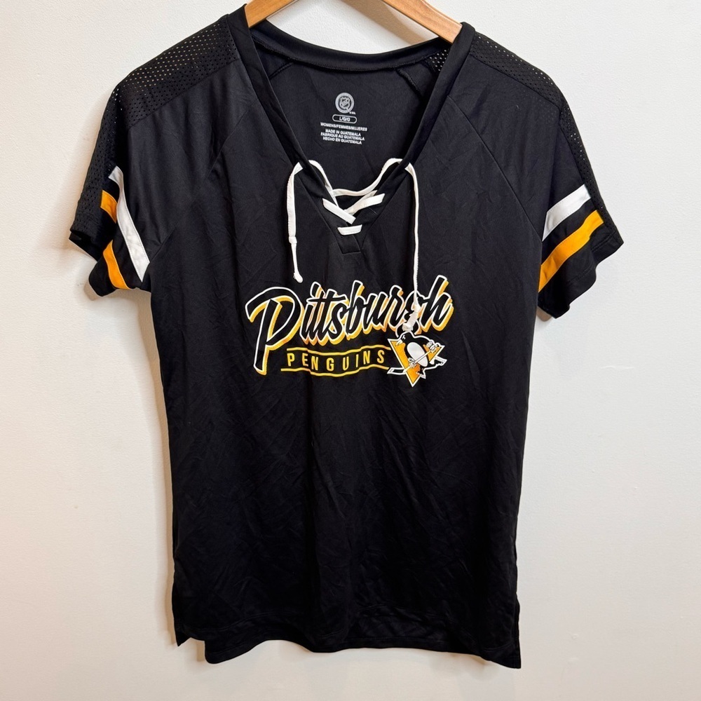 NHL Black and Yellow Women's Pittsburgh Penguins Jersey Top